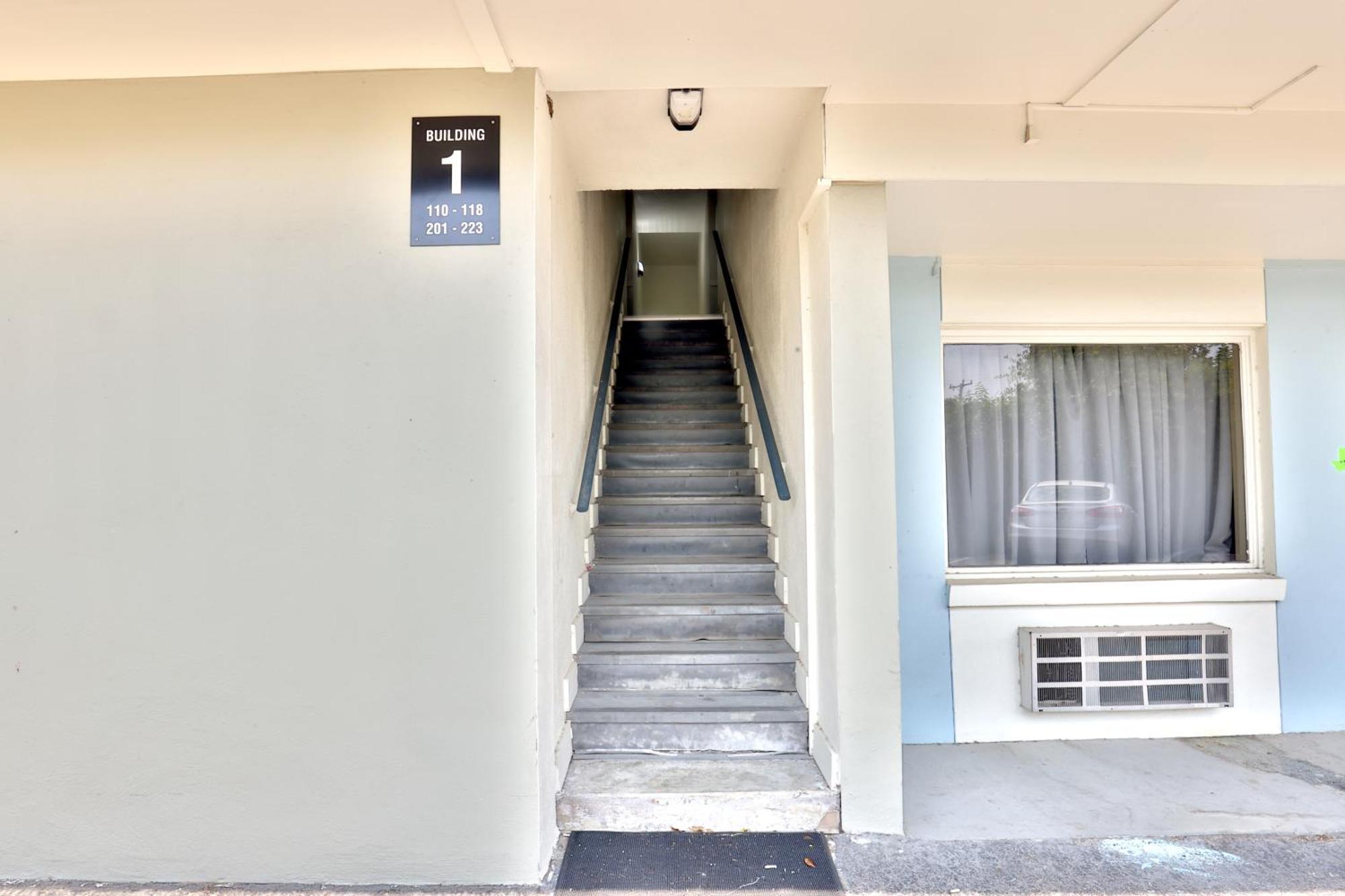 Americas Best Value Inn San Antonio Airport South Экстерьер фото