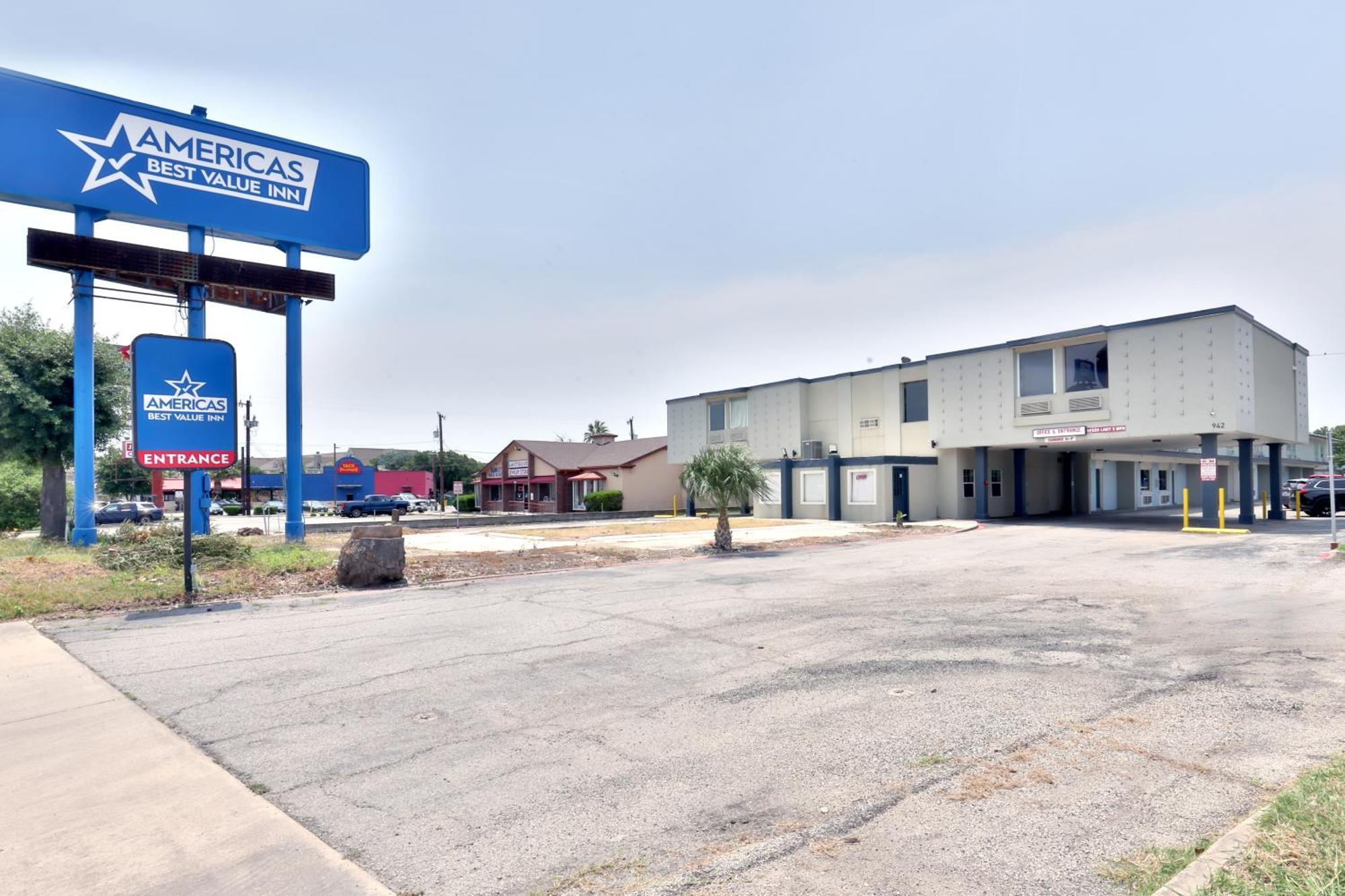 Americas Best Value Inn San Antonio Airport South Экстерьер фото